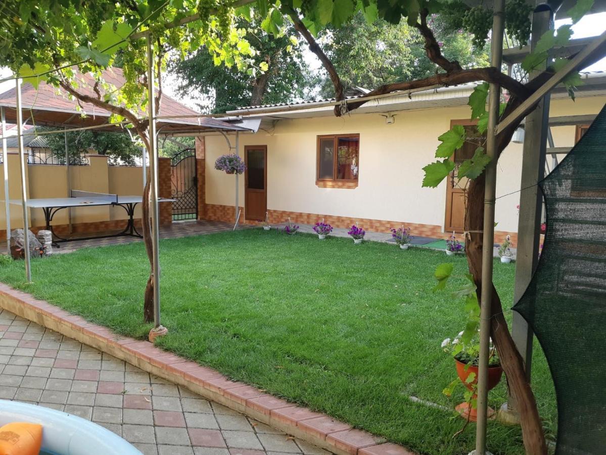 Casa Ala Aparthotel Cahul Exterior photo